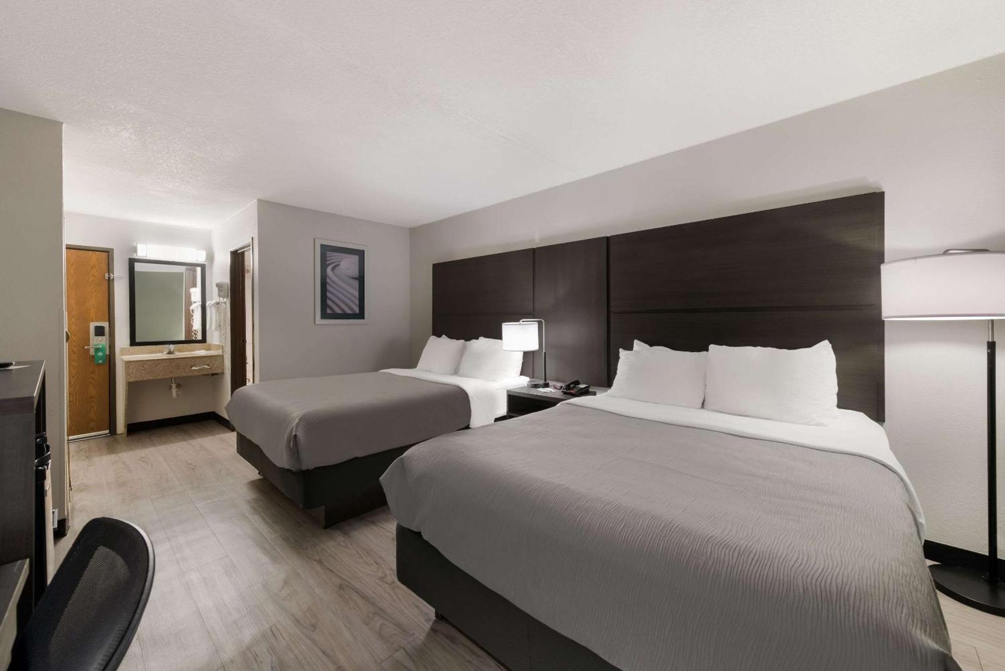 Quality Inn Merriam Kansas City Esterno foto