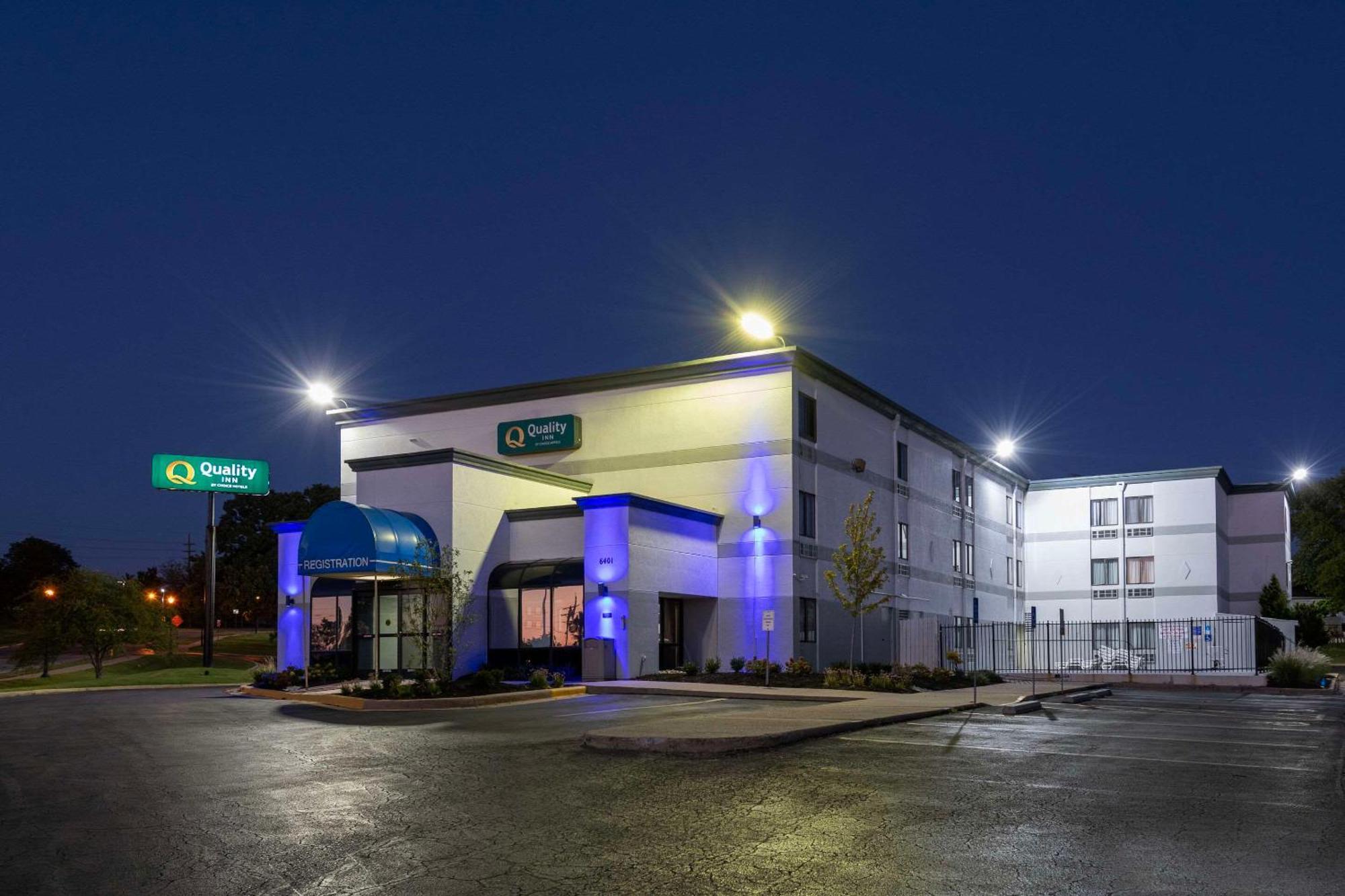 Quality Inn Merriam Kansas City Esterno foto