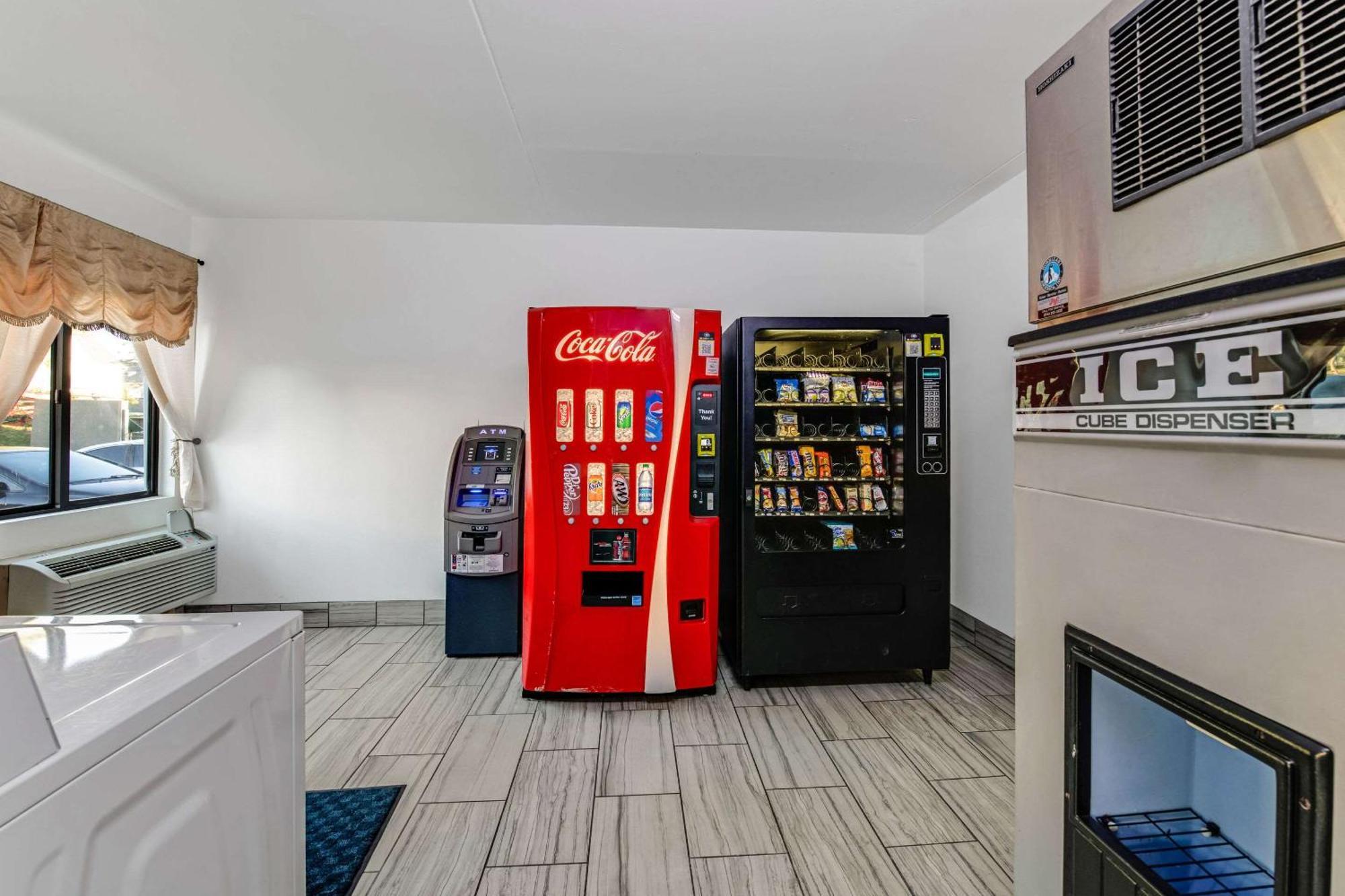 Quality Inn Merriam Kansas City Esterno foto