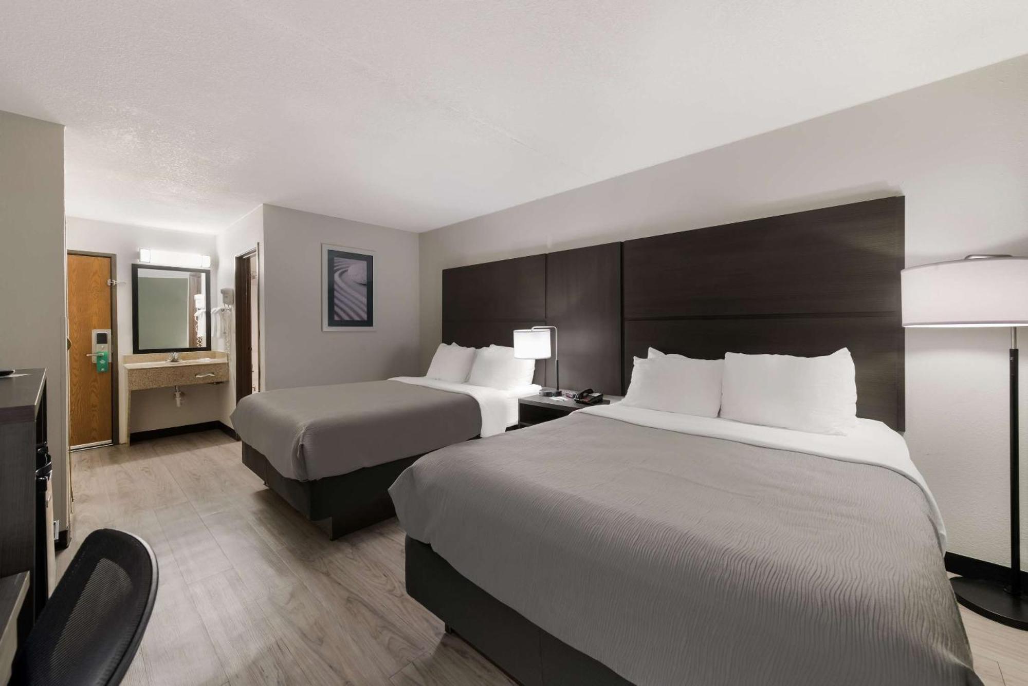 Quality Inn Merriam Kansas City Esterno foto