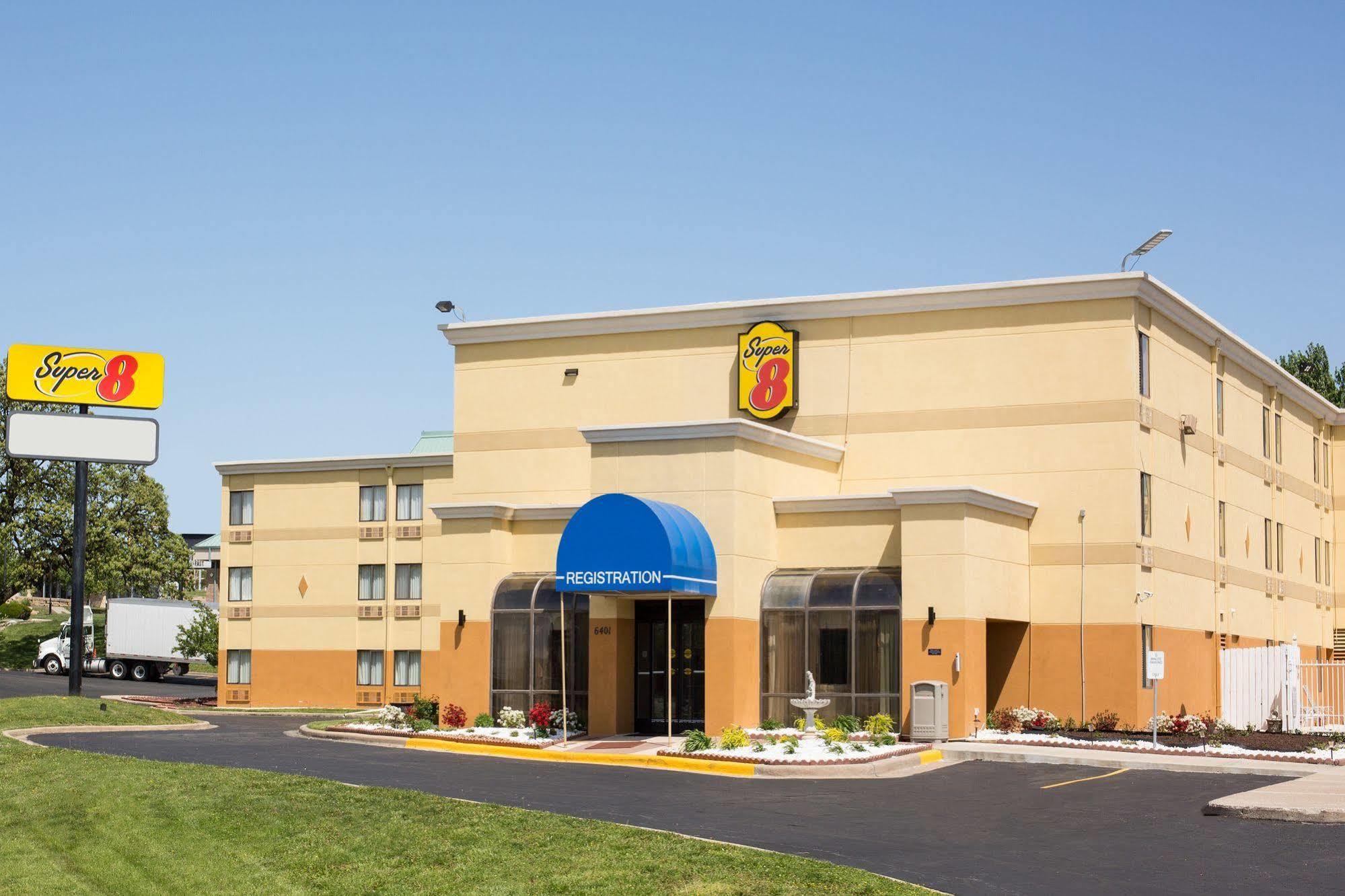 Quality Inn Merriam Kansas City Esterno foto