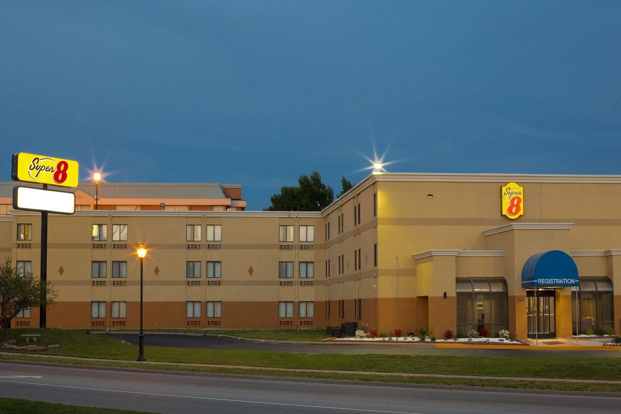 Quality Inn Merriam Kansas City Esterno foto